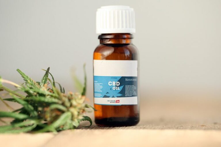 Combining CBD and Melatonin