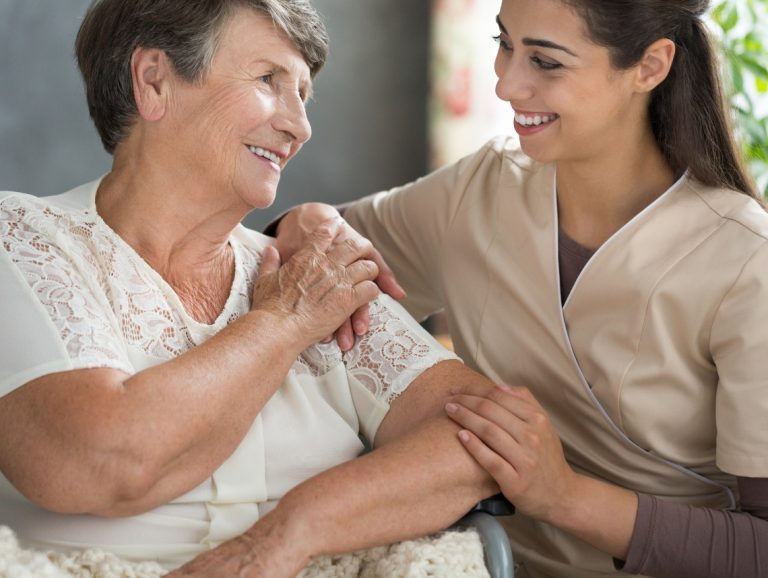 What’s-the-Difference-Between-Companion-Care-and-Personal-Care