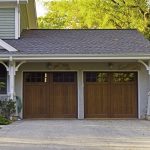 garage door doesn't close smoothly