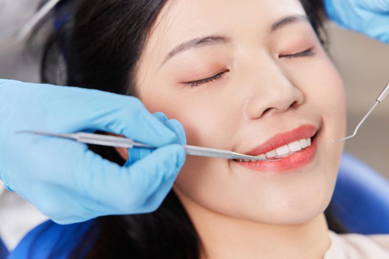 How Your Daily Water Intake Influences Tooth Remineralisation and Cavity Resistance